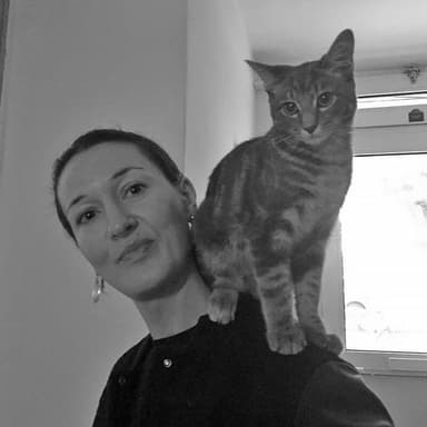 Lauren Cochrane Lauren Cochrane