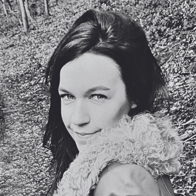 Lydia Swinscoe Lydia Swinscoe